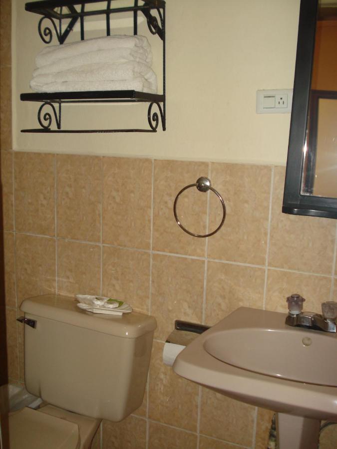 Hotel Brisas De Copán Kültér fotó