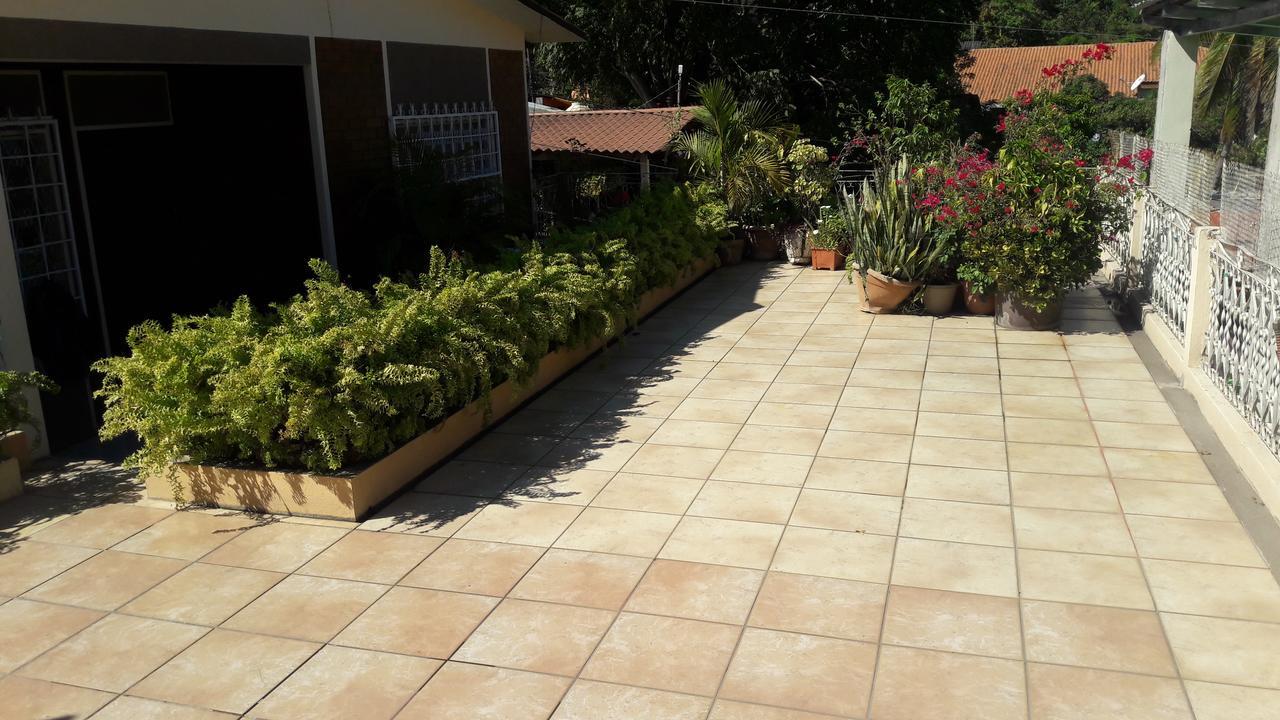 Hotel Brisas De Copán Kültér fotó