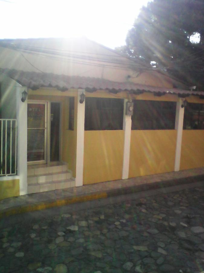 Hotel Brisas De Copán Kültér fotó